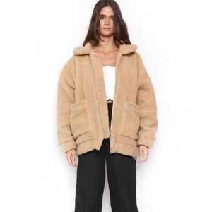 BRAND NEW I Am GIA teddy coat